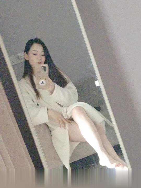 湖北-武汉汉口接吻小姐姐-2.jpg