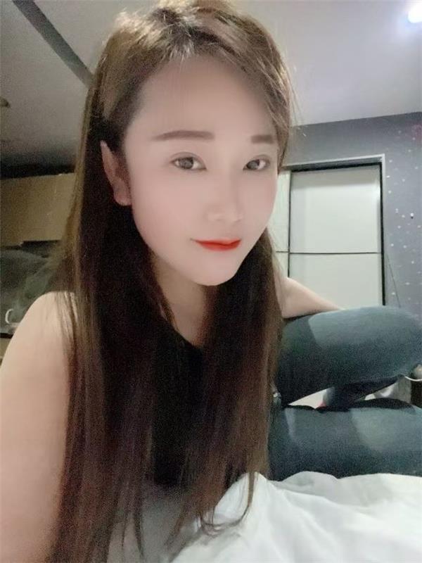 上海性感丰满辣妹小姐姐-1.jpg